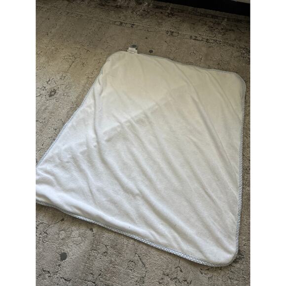 Pottery Barn Gingham Baby Hooded Towel Blue - Picture 4 of 4